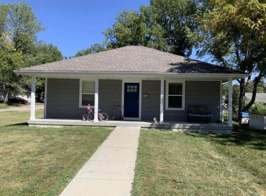 1001 Green Street - Photo 1