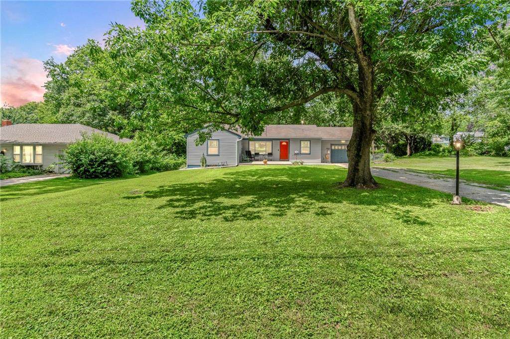 4506 Westridge Road - Photo 1
