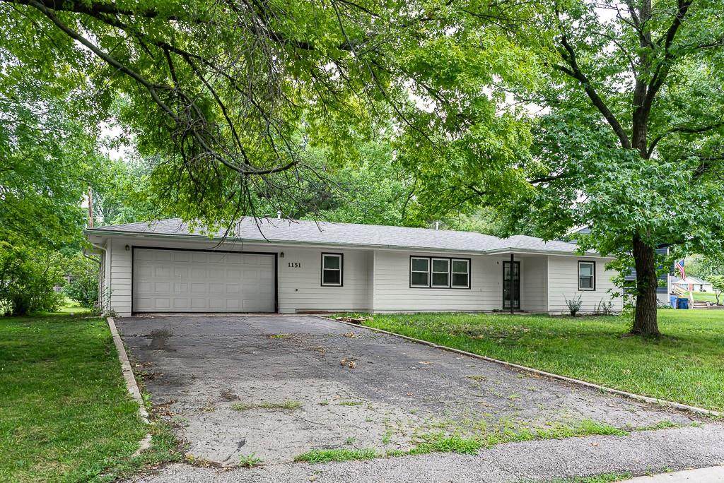 1151 Delaware Drive - Photo 1