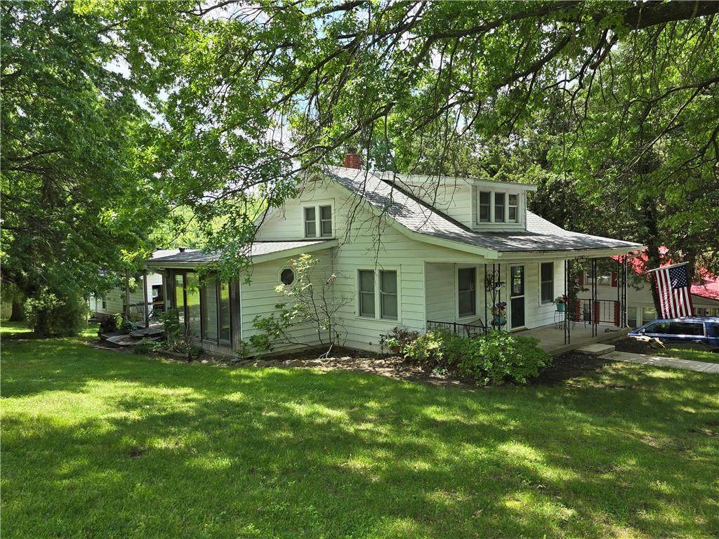 11813 & 11815 Scarritt Avenue - Photo 1