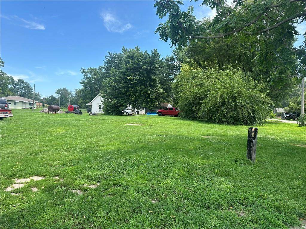  7th Street - Photo 1