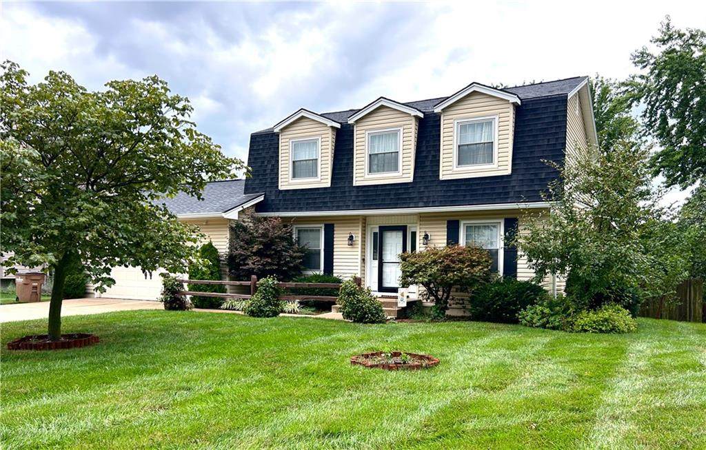 220 Johnston Parkway - Photo 1