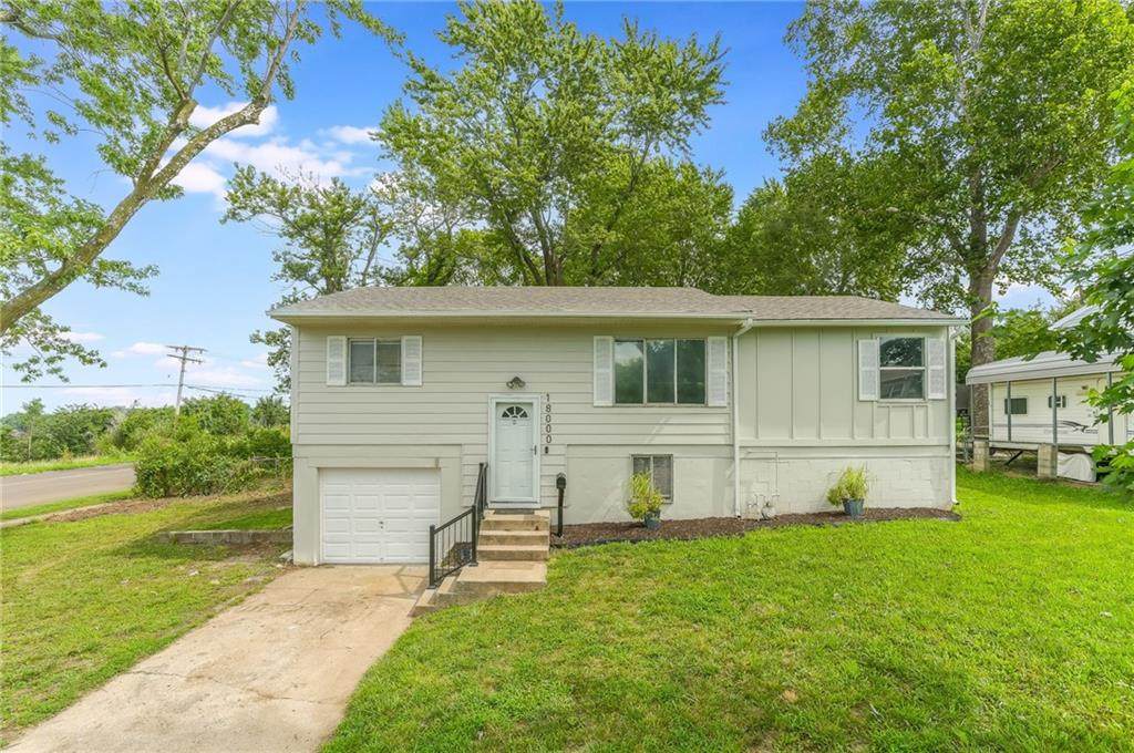 18000 Shoshone Drive - Photo 1