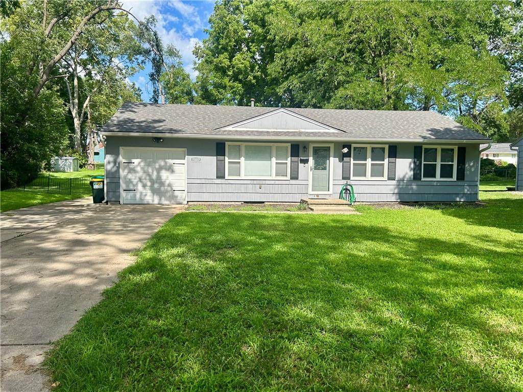7007 Woodward Street - Photo 1