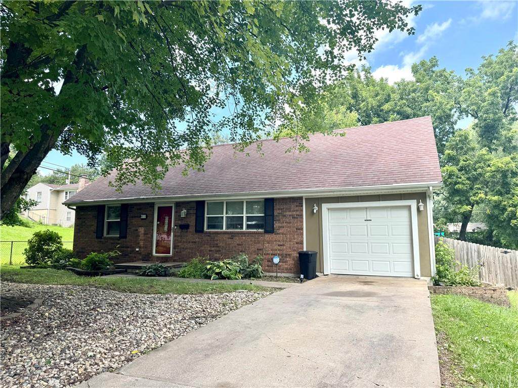 3101 Douglas Street - Photo 1