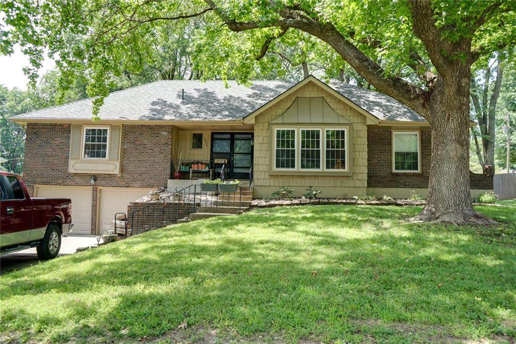 1331 Horizon Drive - Photo 1