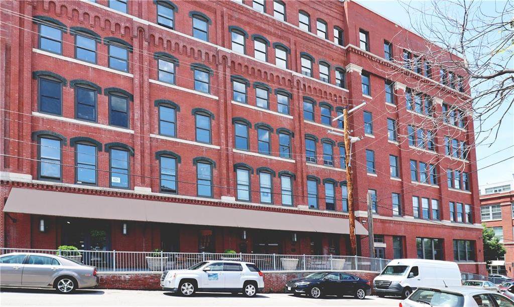 200 Main Street - Photo 1