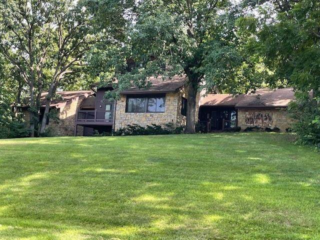 565 Mohawk Street - Photo 1