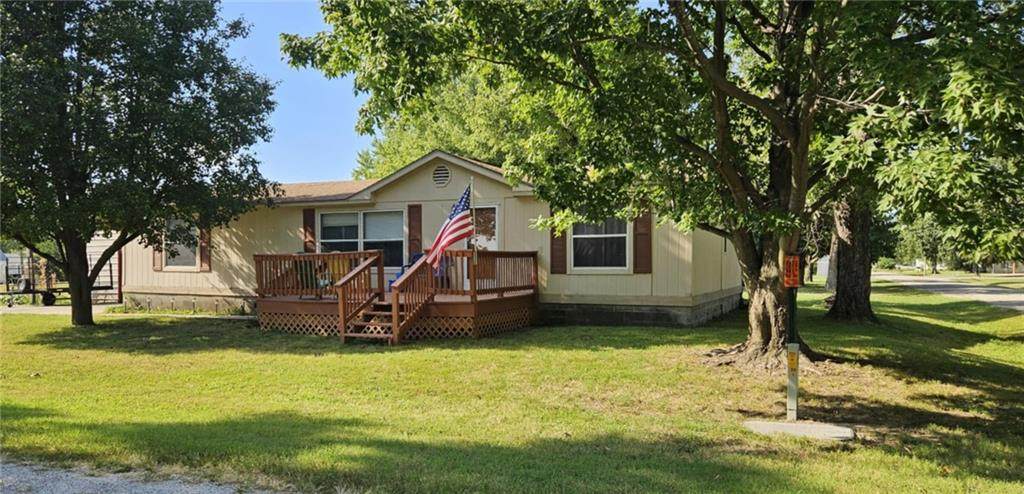 103 Willow Street - Photo 1