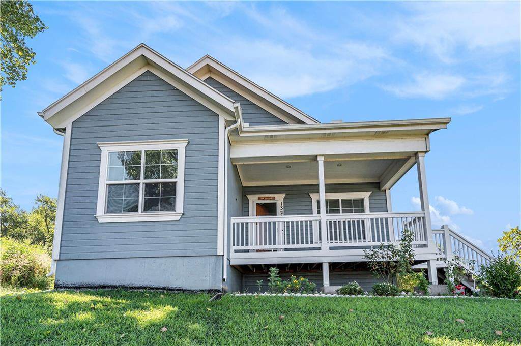 1329 Ann Avenue - Photo 1