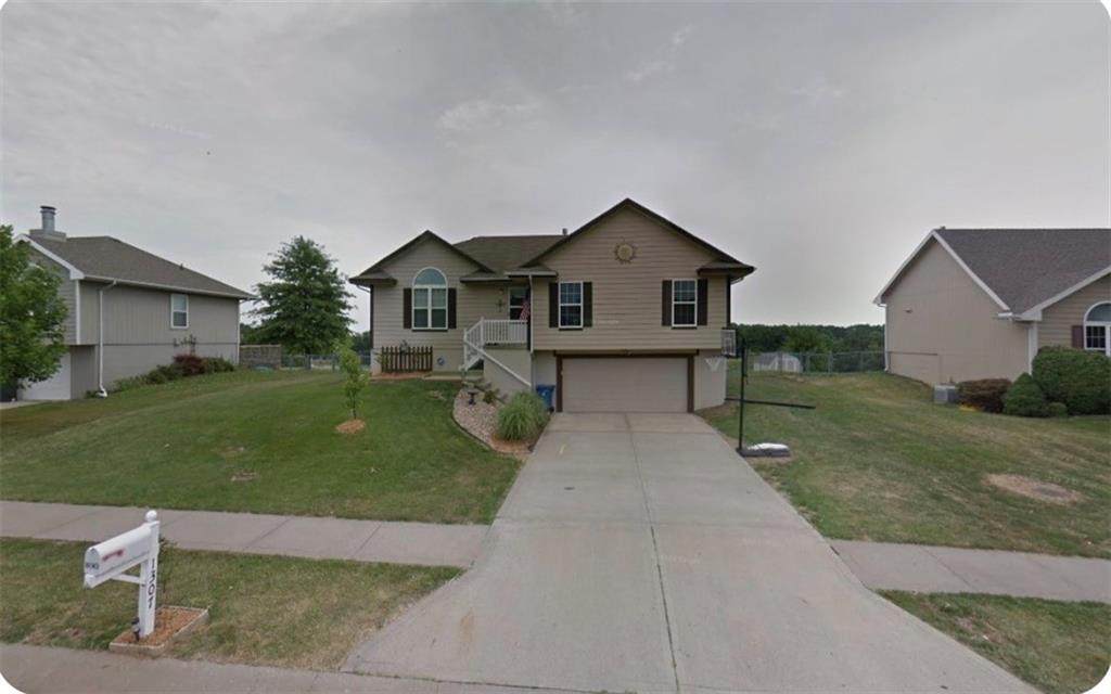 1307 Stonecrest Drive - Photo 1