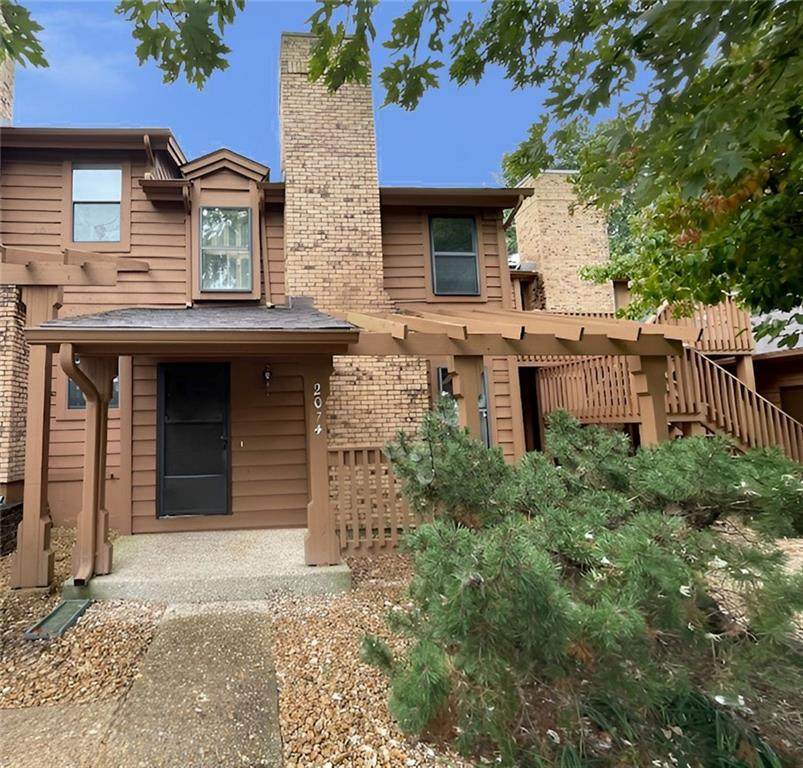 2074 Duclair Parkway - Photo 1