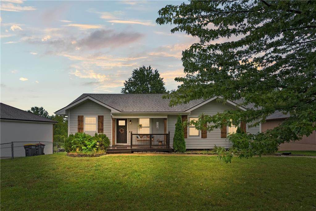 617 Lodwick Lane - Photo 1