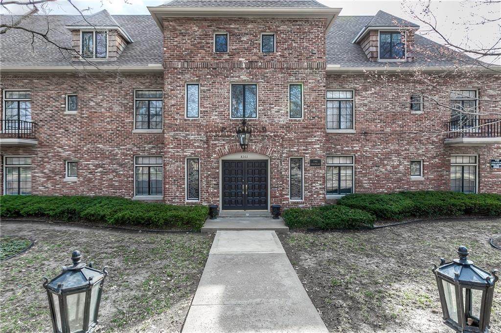 8361 Somerset Drive - Photo 1