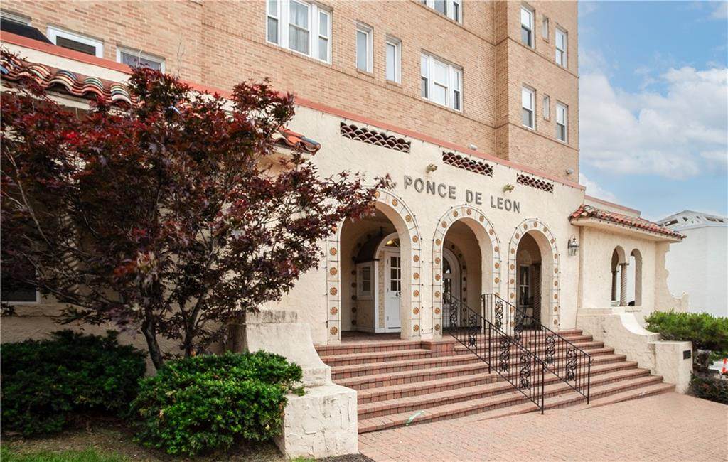 4555 Main Street - Photo 1