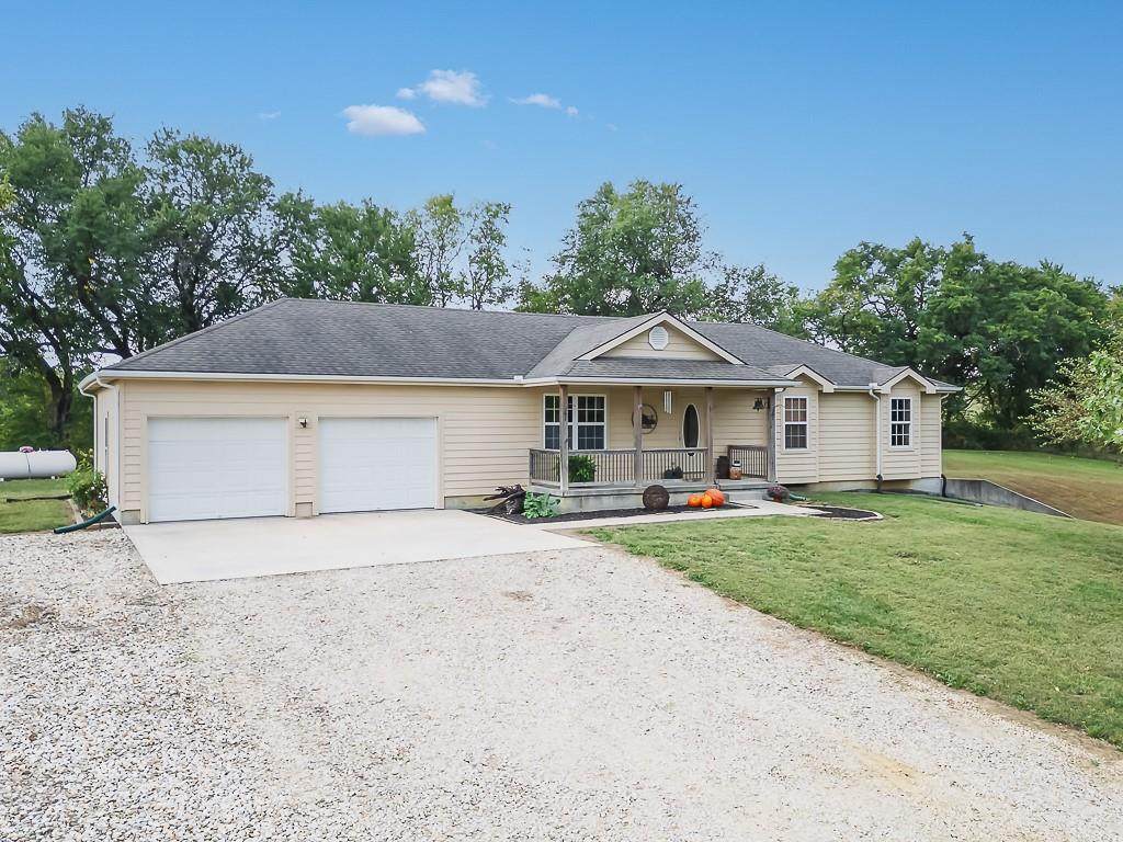 25011 Garrett Road - Photo 1