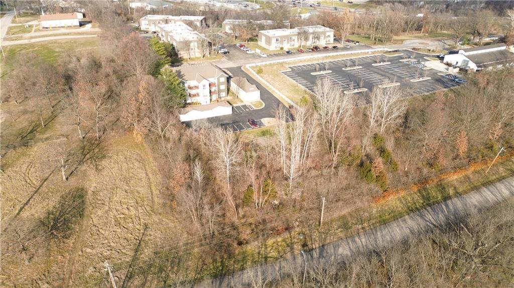 17211 32nd Street - Photo 1