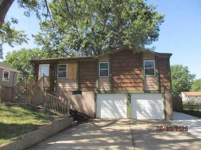 658 Mohican Drive - Photo 1