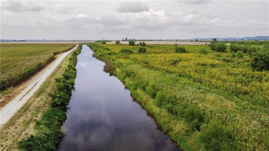  270th Avenue - Photo 1