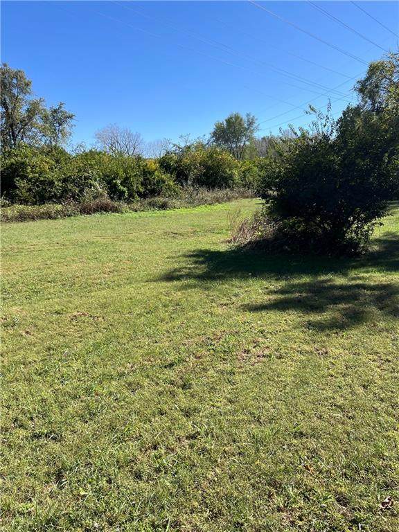 16405 Truman Road - Photo 1