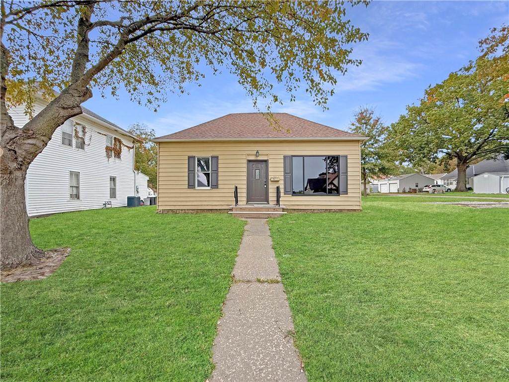 106 14th Street - Photo 1