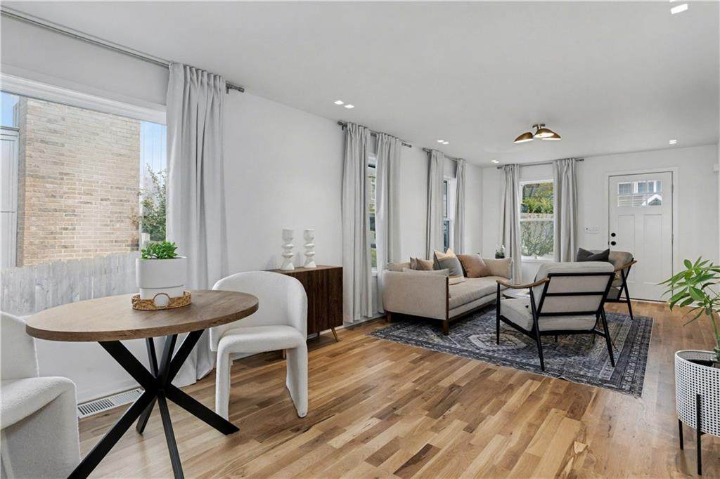 4618 Bell Street - Photo 1