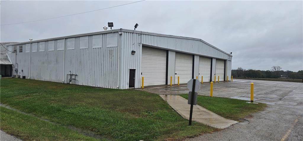 2106 4th Street - Photo 1