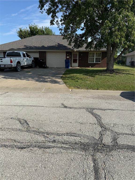 1117-19 Ephraim Drive - Photo 1