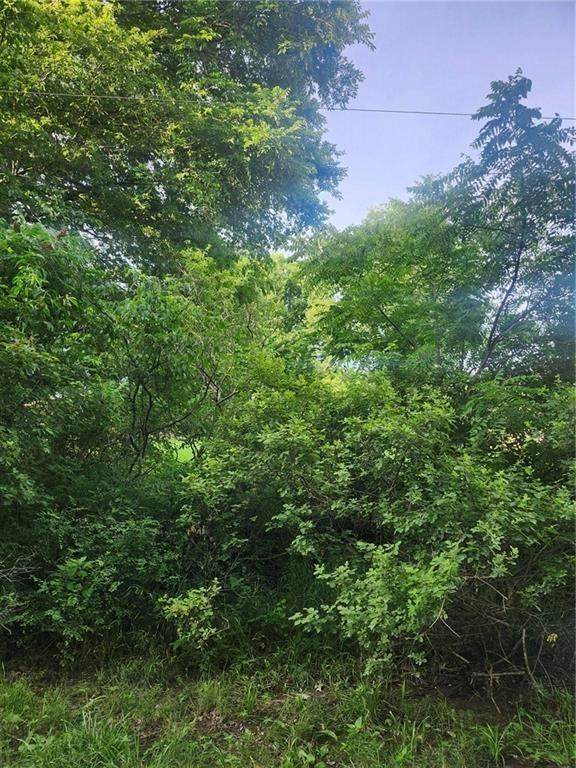 145 Kansas Drive - Photo 1