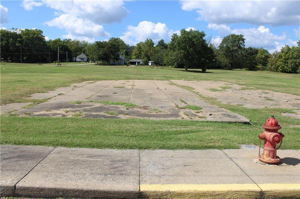  S Military Avenue - Photo 1