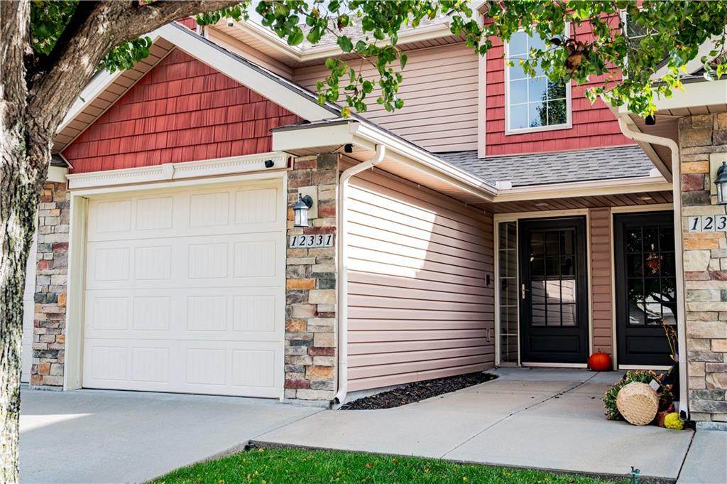 12331 Hunter Drive - Photo 1