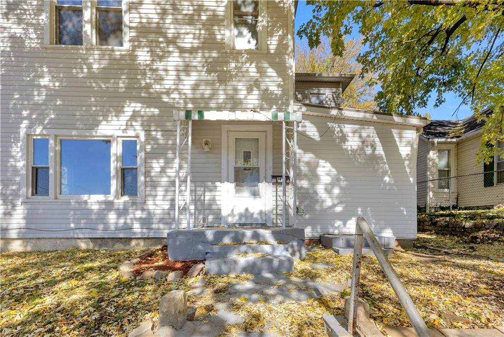 1809 Pacific Street - Photo 1