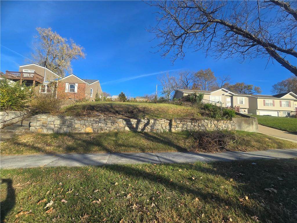 5321 Swope Parkway - Photo 1