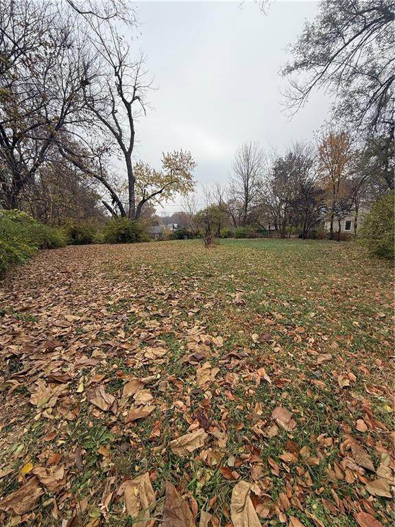 2811 37th Street - Photo 1