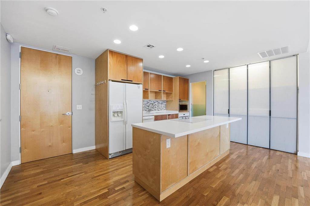 21 10TH Street - Photo 1