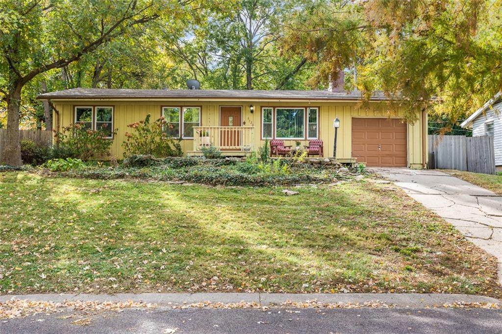 6720 Hadley Lane - Photo 1