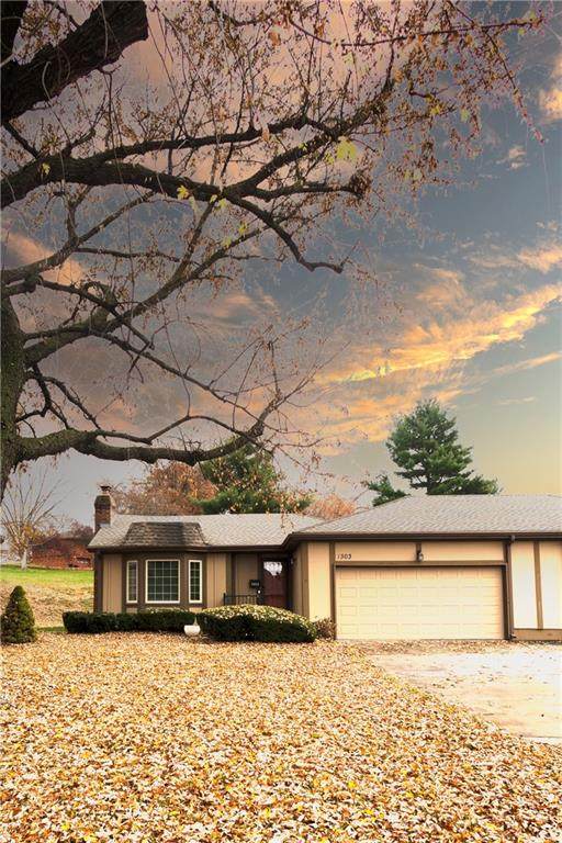 1303 43rd Street - Photo 1