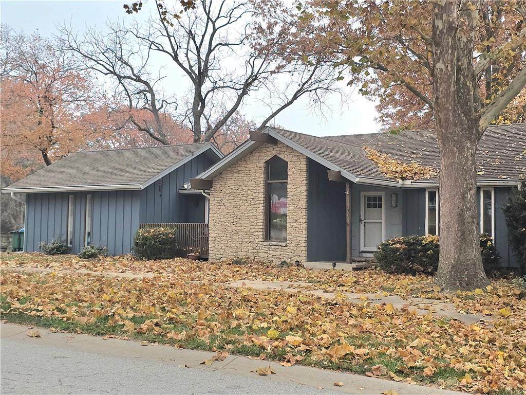 131 Seneca Lane - Photo 1