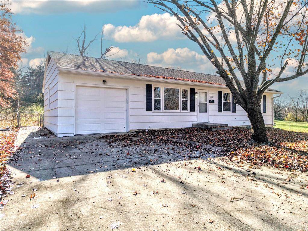 1000 Stafford Drive - Photo 1