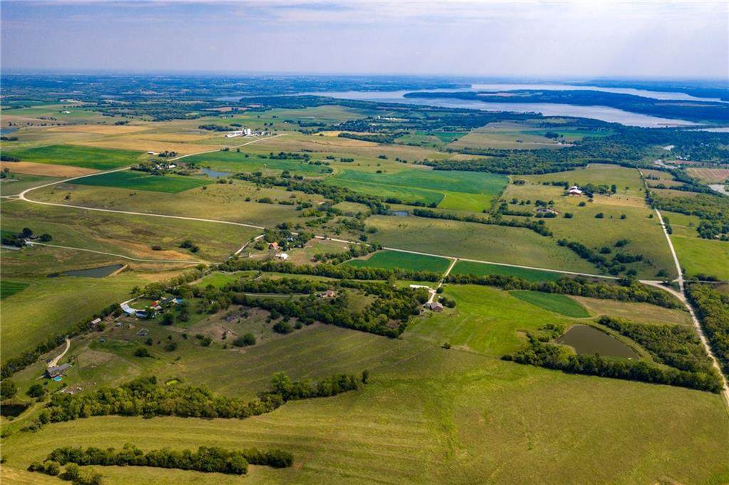 https://bt-photos.global.ssl.fastly.net/heartland/orig_boomver_1_2591880-1.jpg