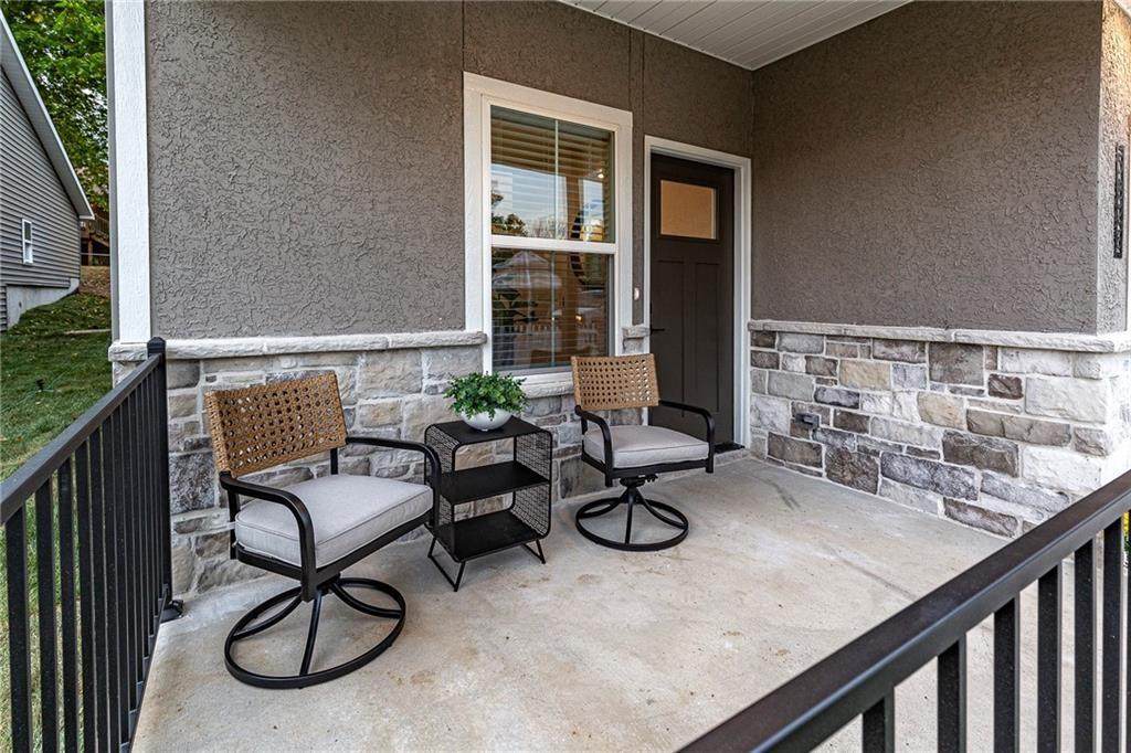 5829 Hunter Court - Photo 1