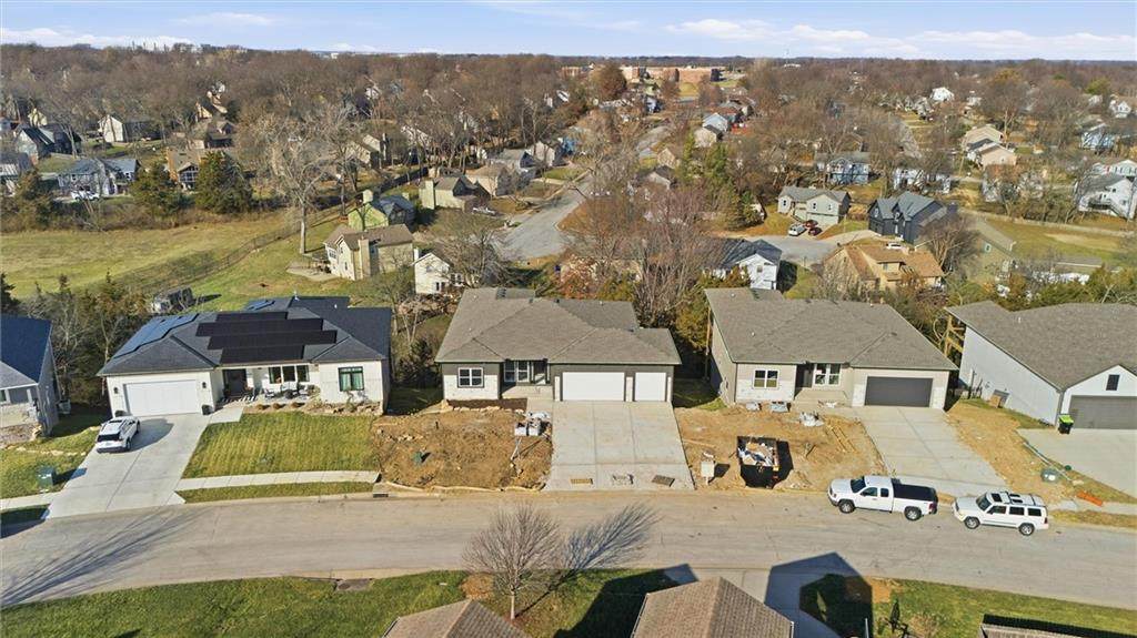 1412 Ernest Way - Photo 1