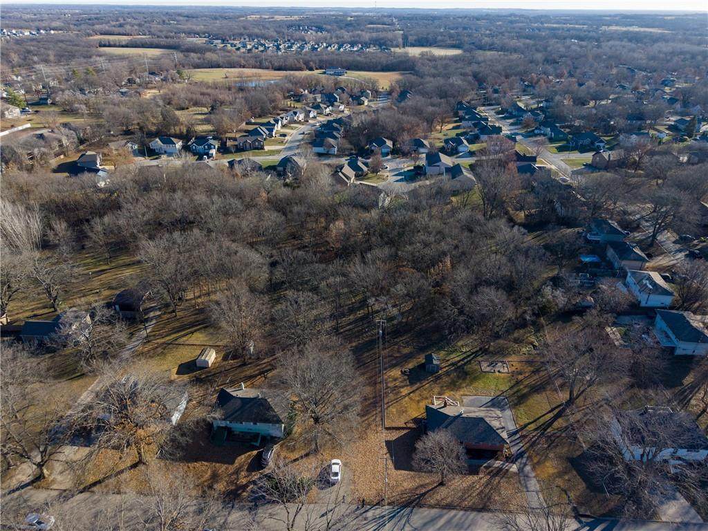  Lexington Road - Photo 1
