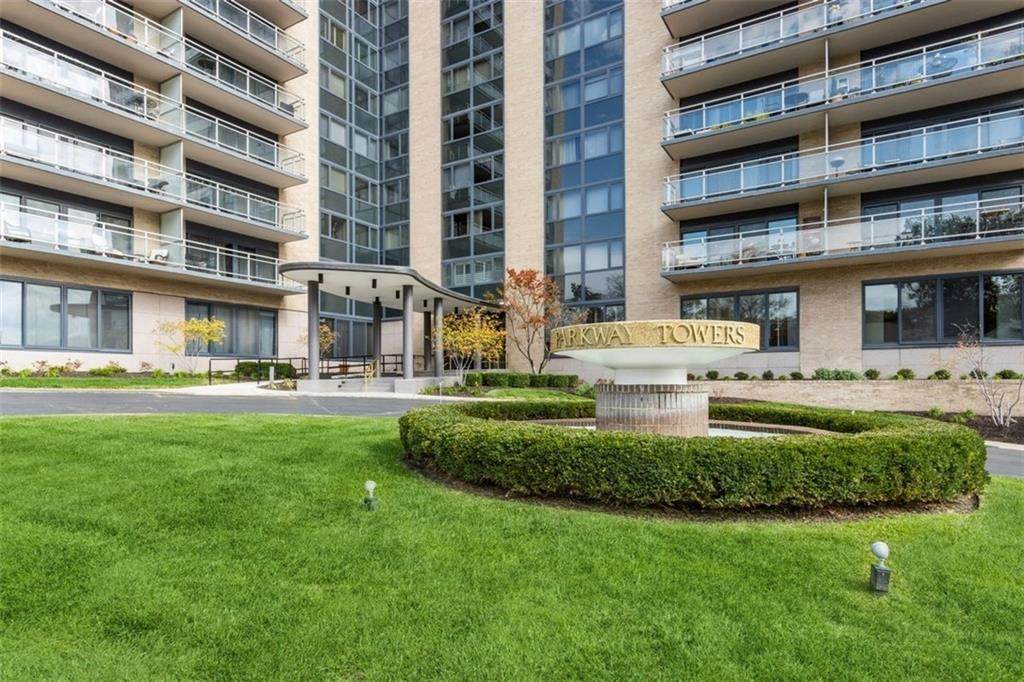 4545 Wornall Road - Photo 1