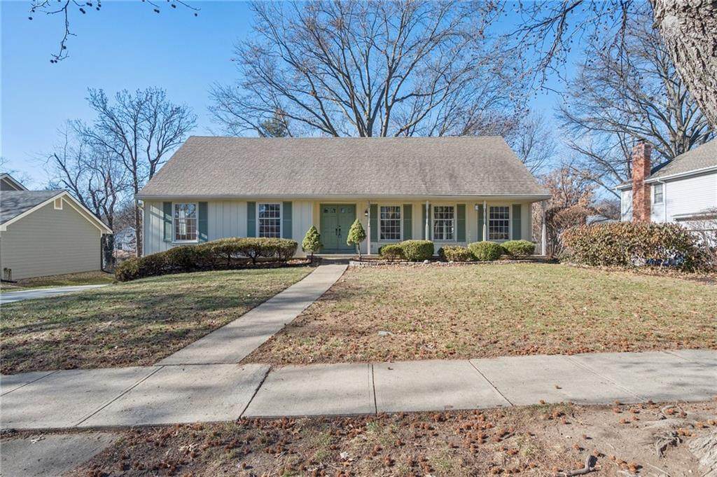 9944 Melrose Street - Photo 1