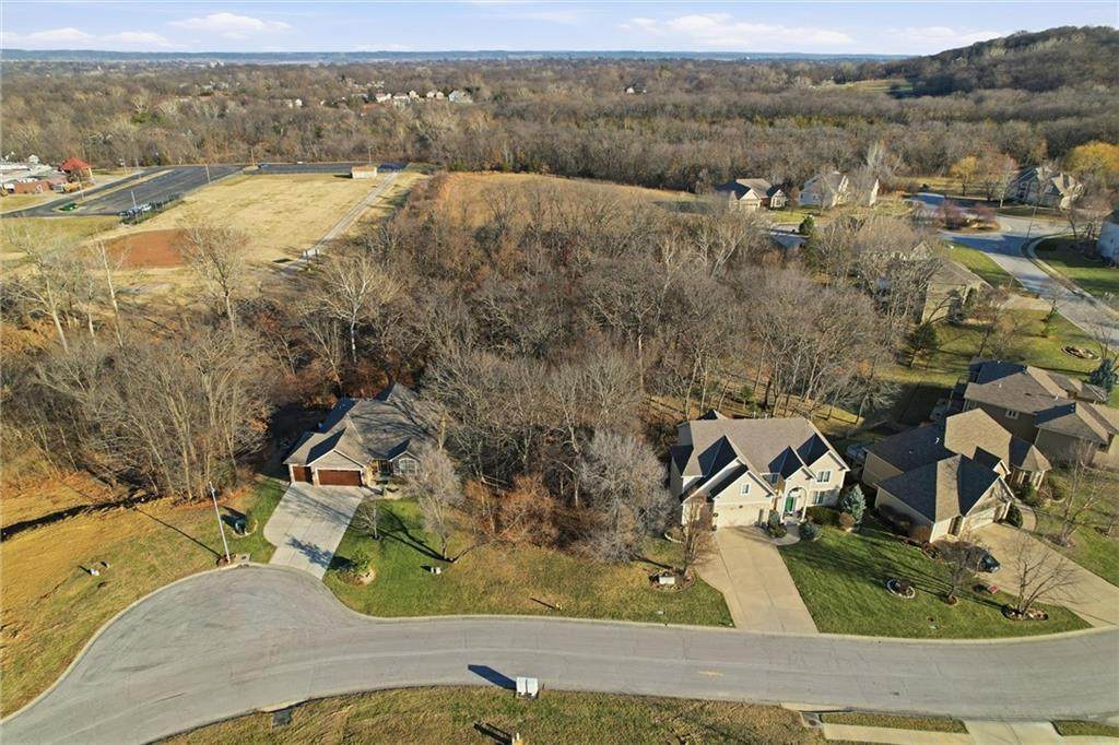 1934 Edgewood Drive - Photo 1