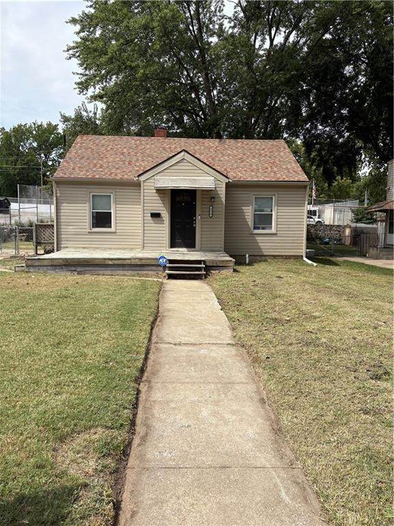 230 Huttig Avenue - Photo 1