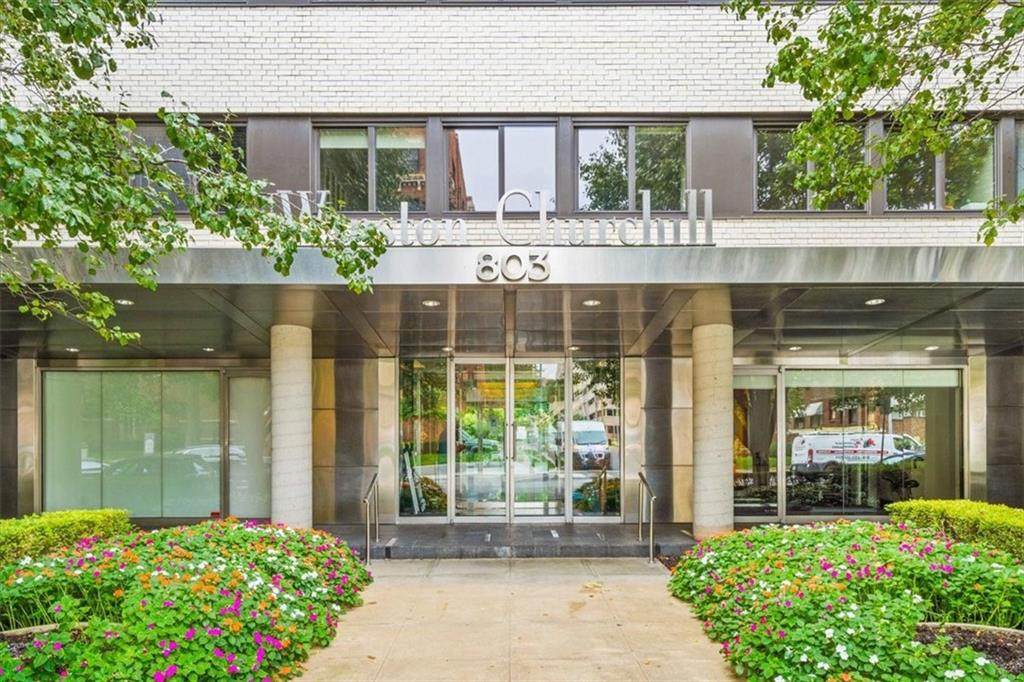 803 48th Street - Photo 1