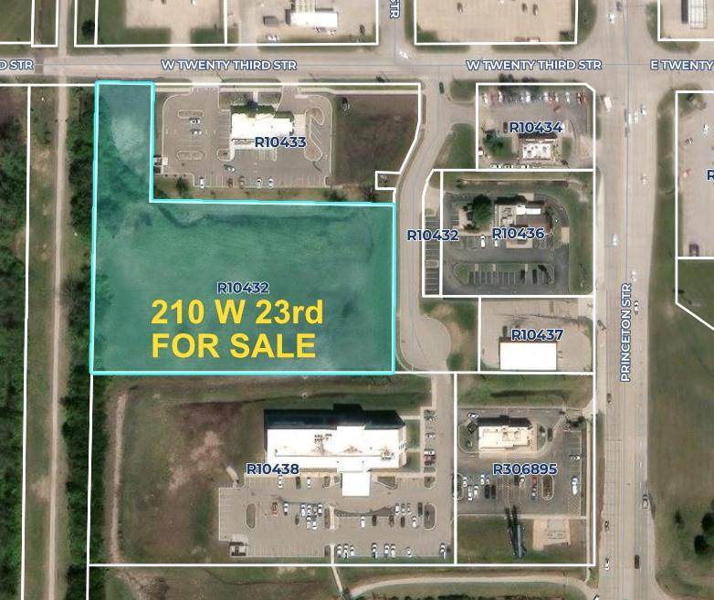 210 23rd Street - Photo 1
