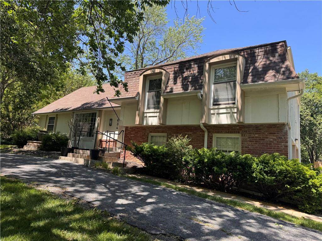 634 Santa Fe Trail - Photo 1